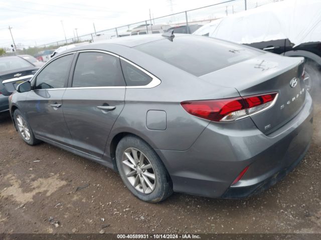 Photo 2 VIN: 5NPE24AF7JH675956 - HYUNDAI SONATA 