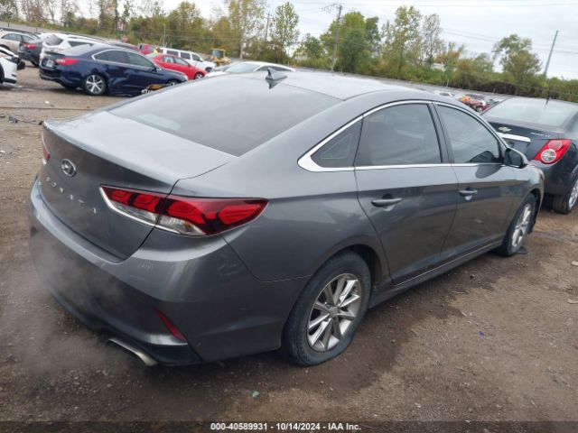 Photo 3 VIN: 5NPE24AF7JH675956 - HYUNDAI SONATA 