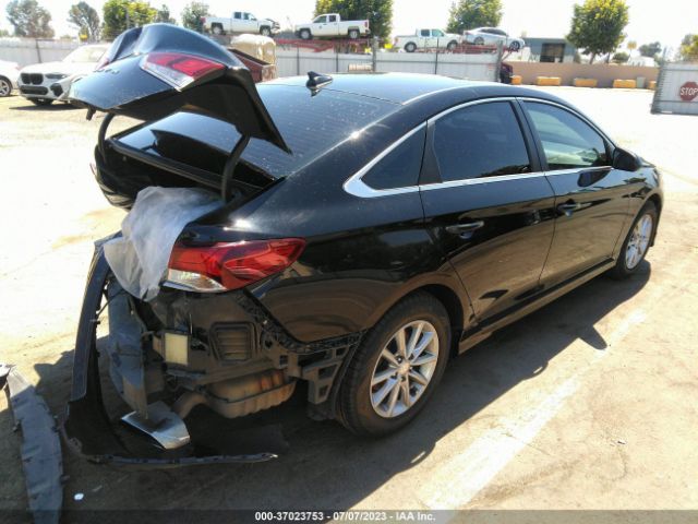 Photo 3 VIN: 5NPE24AF7JH677139 - HYUNDAI SONATA 