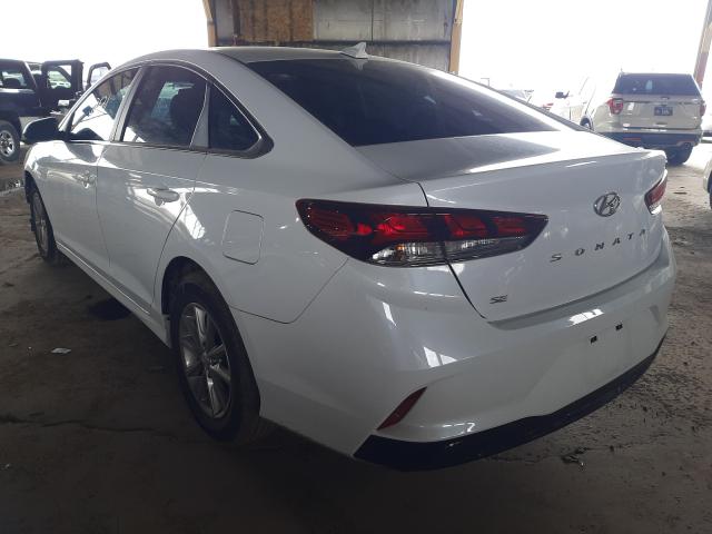 Photo 2 VIN: 5NPE24AF7JH681367 - HYUNDAI SONATA SE 