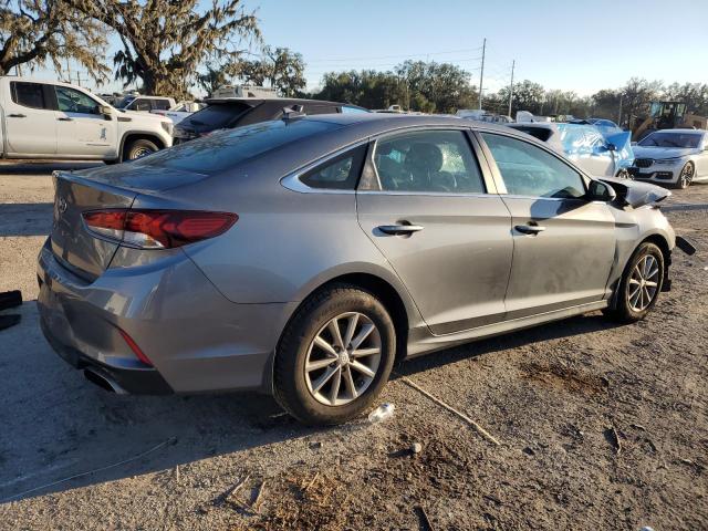 Photo 2 VIN: 5NPE24AF7JH692899 - HYUNDAI SONATA SE 