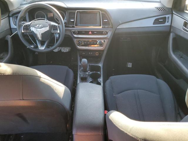 Photo 7 VIN: 5NPE24AF7JH692899 - HYUNDAI SONATA SE 