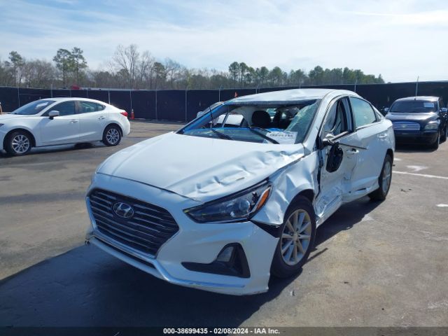 Photo 5 VIN: 5NPE24AF7JH709782 - HYUNDAI SONATA 