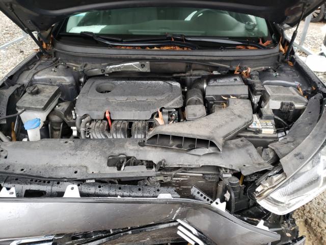 Photo 6 VIN: 5NPE24AF7JH724279 - HYUNDAI SONATA SE 