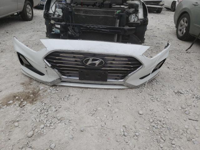 Photo 8 VIN: 5NPE24AF7KH732920 - HYUNDAI SONATA SE 