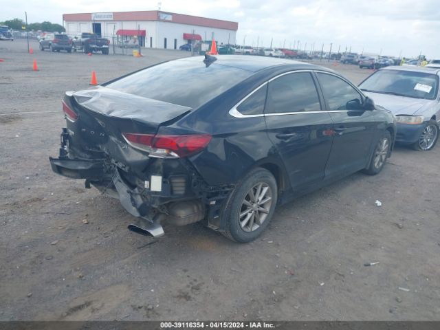 Photo 3 VIN: 5NPE24AF7KH740063 - HYUNDAI SONATA 