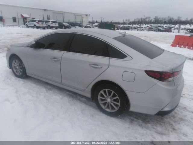 Photo 2 VIN: 5NPE24AF7KH756246 - HYUNDAI SONATA 