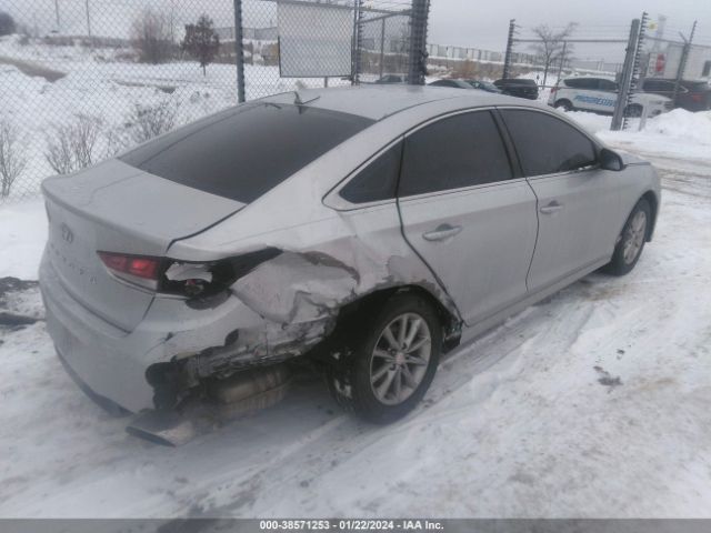 Photo 3 VIN: 5NPE24AF7KH756246 - HYUNDAI SONATA 