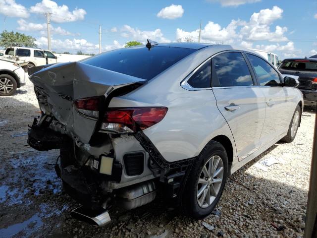 Photo 3 VIN: 5NPE24AF7KH766887 - HYUNDAI SONATA SE 