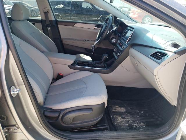 Photo 4 VIN: 5NPE24AF7KH769336 - HYUNDAI SONATA SE 