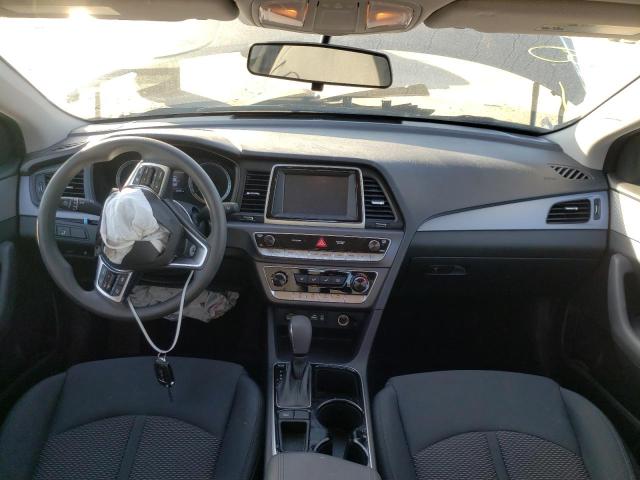 Photo 8 VIN: 5NPE24AF7KH780093 - HYUNDAI SONATA SE 