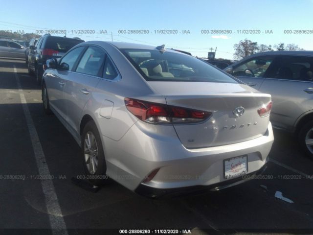 Photo 2 VIN: 5NPE24AF7KH787416 - HYUNDAI SONATA 