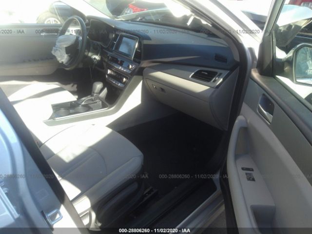 Photo 4 VIN: 5NPE24AF7KH787416 - HYUNDAI SONATA 