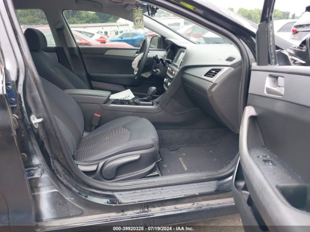 Photo 4 VIN: 5NPE24AF7KH788307 - HYUNDAI SONATA 