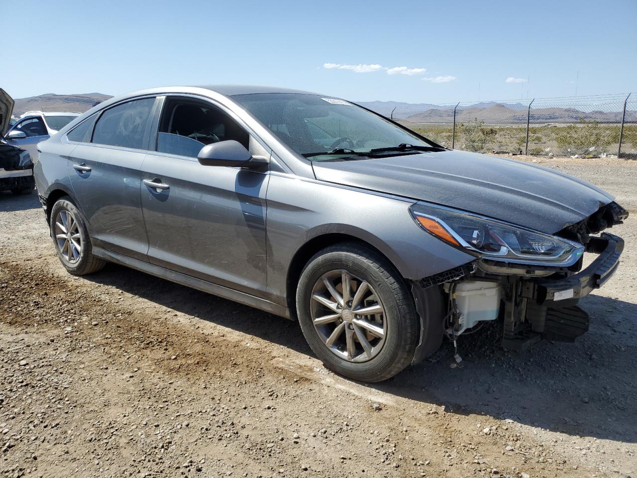 Photo 3 VIN: 5NPE24AF7KH793961 - HYUNDAI SONATA 