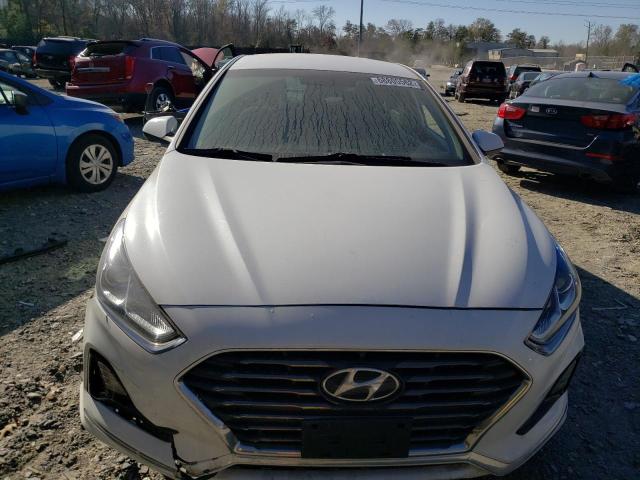 Photo 4 VIN: 5NPE24AF7KH796780 - HYUNDAI SONATA SE 