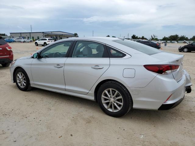 Photo 1 VIN: 5NPE24AF7KH797234 - HYUNDAI SONATA SE 