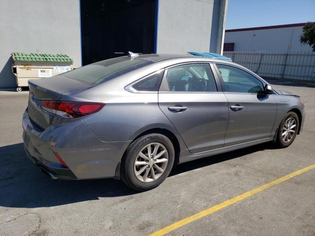 Photo 2 VIN: 5NPE24AF7KH798979 - HYUNDAI SONATA SE 