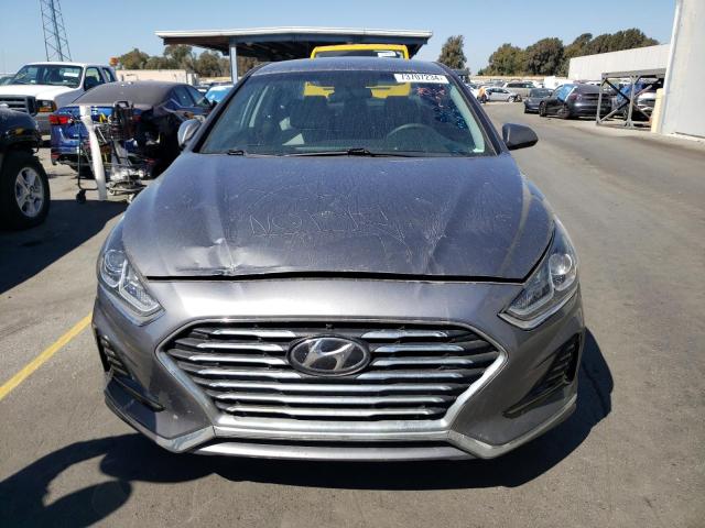 Photo 4 VIN: 5NPE24AF7KH798979 - HYUNDAI SONATA SE 