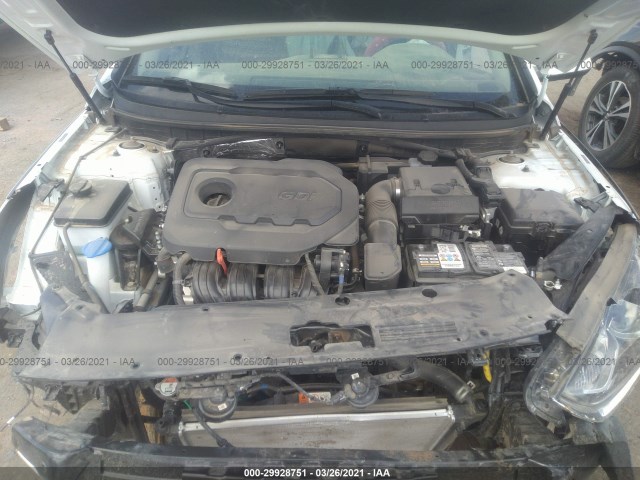 Photo 9 VIN: 5NPE24AF7KH800228 - HYUNDAI SONATA 