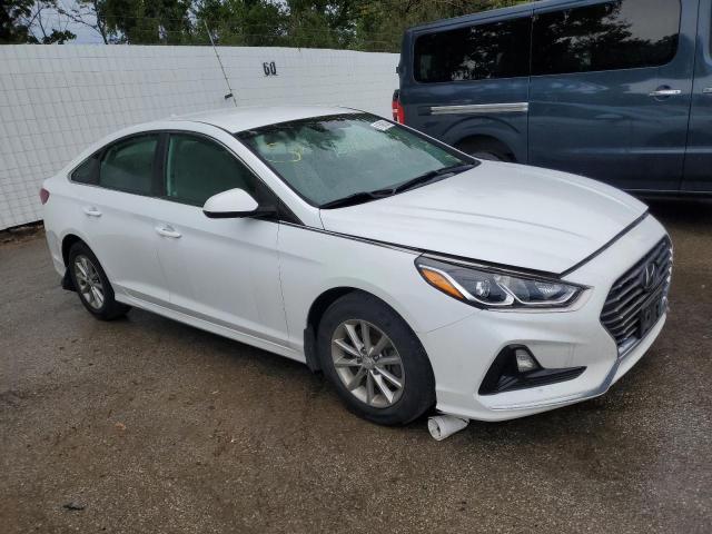 Photo 3 VIN: 5NPE24AF7KH806949 - HYUNDAI SONATA SE 