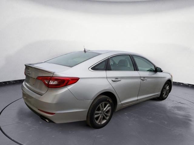 Photo 2 VIN: 5NPE24AF8FH006988 - HYUNDAI SONATA SE 