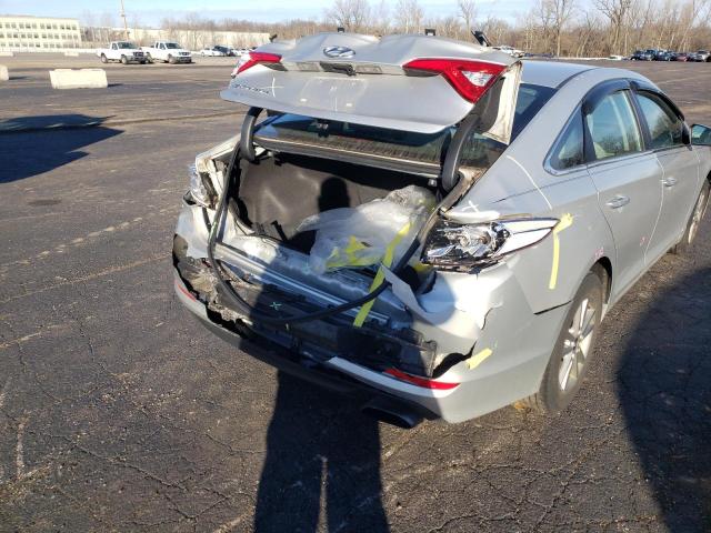 Photo 8 VIN: 5NPE24AF8FH026674 - HYUNDAI SONATA 