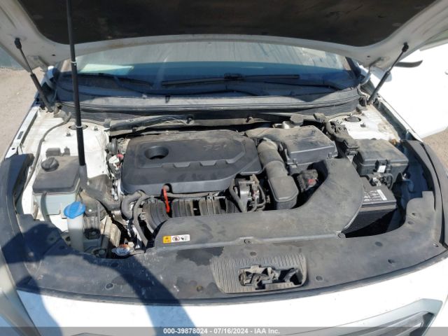 Photo 9 VIN: 5NPE24AF8FH038727 - HYUNDAI SONATA 