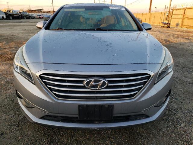 Photo 4 VIN: 5NPE24AF8FH057228 - HYUNDAI SONATA 