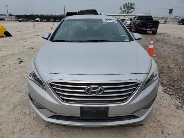 Photo 4 VIN: 5NPE24AF8FH098880 - HYUNDAI SONATA 