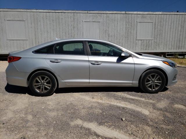 Photo 8 VIN: 5NPE24AF8FH110963 - HYUNDAI SONATA SE 