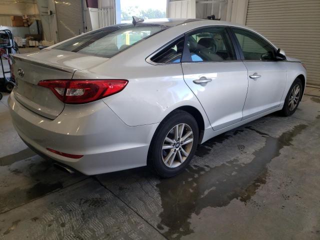 Photo 2 VIN: 5NPE24AF8FH113054 - HYUNDAI SONATA SE 