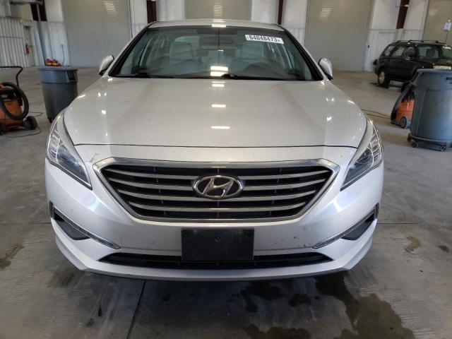 Photo 4 VIN: 5NPE24AF8FH113054 - HYUNDAI SONATA SE 