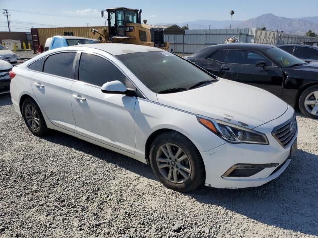 Photo 3 VIN: 5NPE24AF8FH118464 - HYUNDAI SONATA SE 