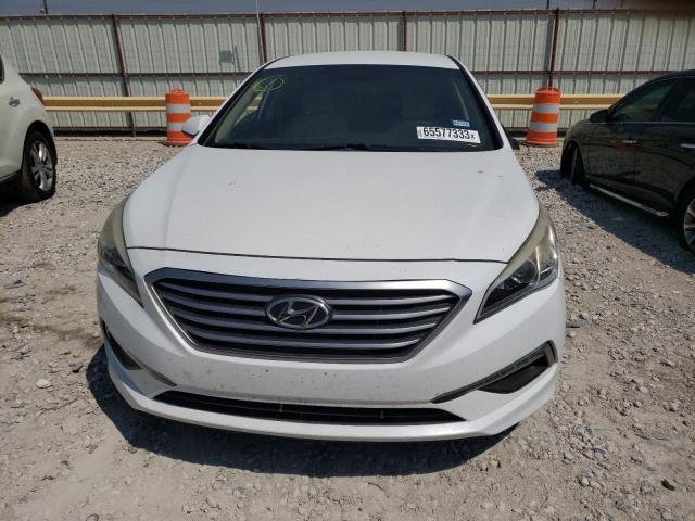 Photo 4 VIN: 5NPE24AF8FH122997 - HYUNDAI SONATA SE 