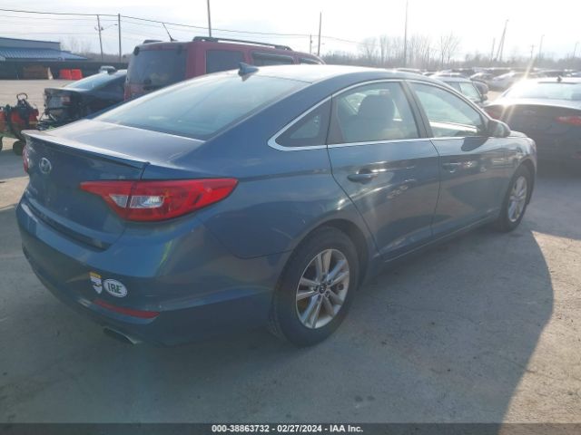 Photo 3 VIN: 5NPE24AF8FH125379 - HYUNDAI SONATA 