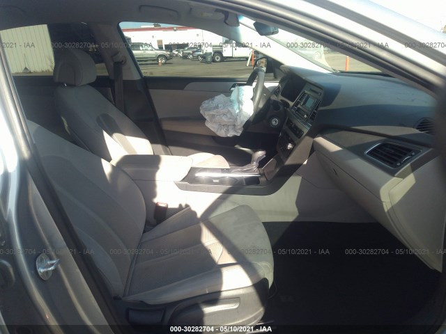 Photo 4 VIN: 5NPE24AF8FH144868 - HYUNDAI SONATA 