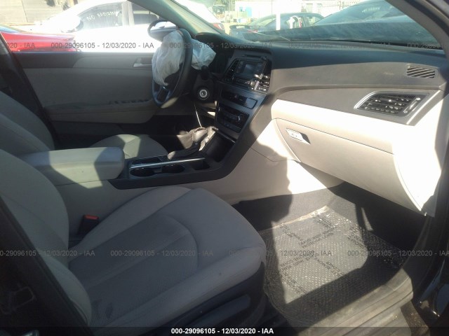 Photo 4 VIN: 5NPE24AF8FH146605 - HYUNDAI SONATA 