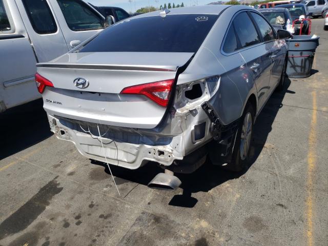 Photo 3 VIN: 5NPE24AF8FH152601 - HYUNDAI SONATA SE 