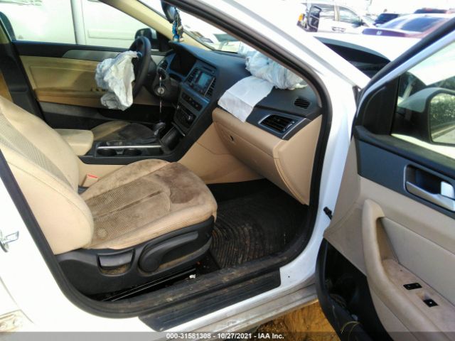 Photo 4 VIN: 5NPE24AF8FH158432 - HYUNDAI SONATA 