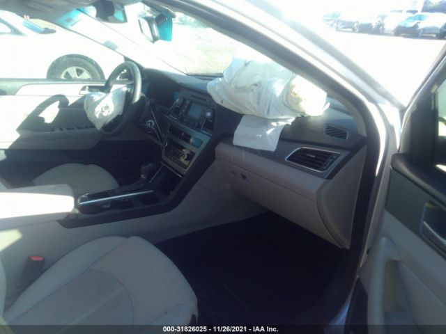 Photo 4 VIN: 5NPE24AF8FH165929 - HYUNDAI SONATA 