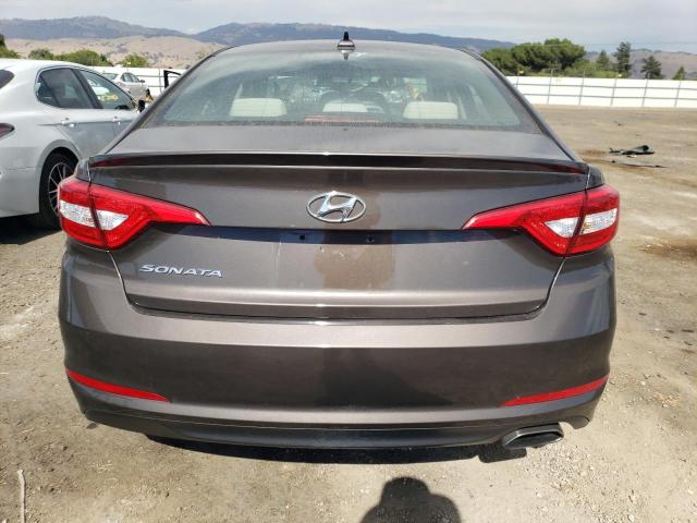 Photo 5 VIN: 5NPE24AF8FH166952 - HYUNDAI SONATA SE 