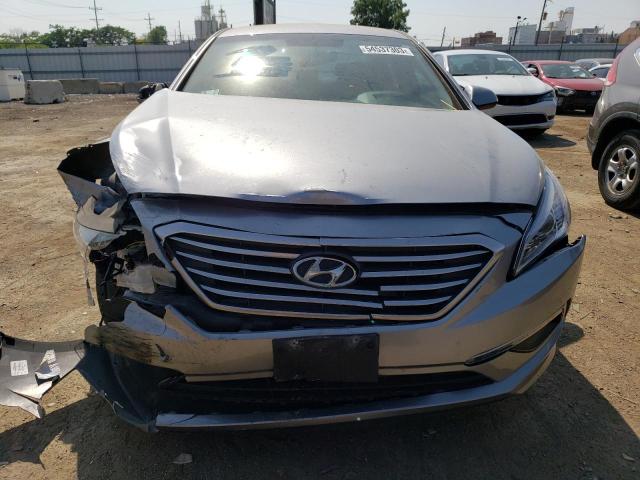 Photo 4 VIN: 5NPE24AF8FH172458 - HYUNDAI SONATA SE 