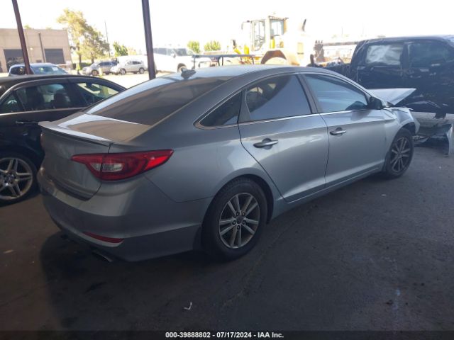 Photo 3 VIN: 5NPE24AF8FH181127 - HYUNDAI SONATA 