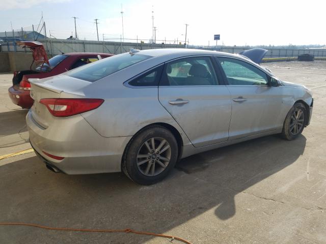 Photo 3 VIN: 5NPE24AF8FH195075 - HYUNDAI SONATA SE 