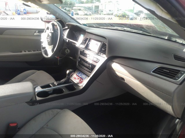 Photo 4 VIN: 5NPE24AF8FH204230 - HYUNDAI SONATA 