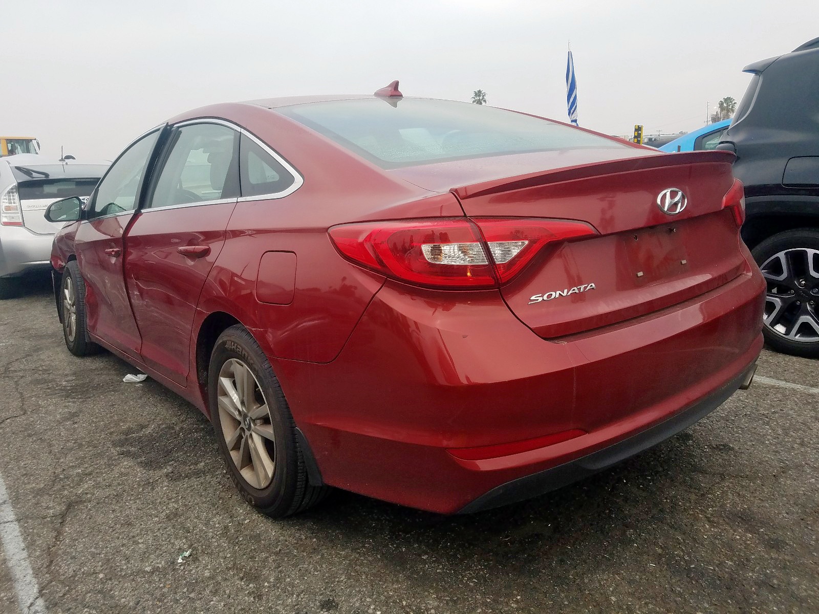 Photo 2 VIN: 5NPE24AF8FH226163 - HYUNDAI SONATA 