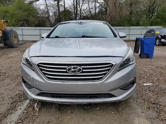 Photo 4 VIN: 5NPE24AF8FH230830 - HYUNDAI SONATA SE 