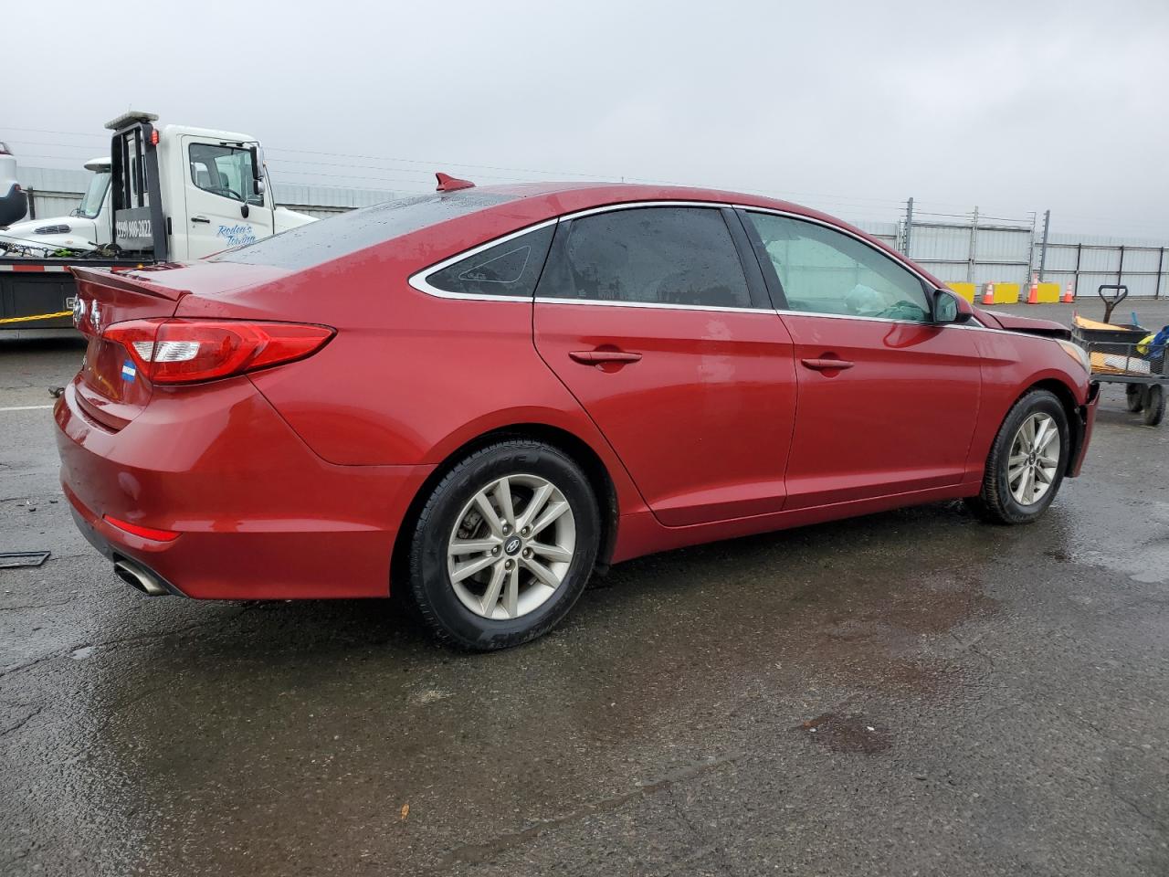 Photo 2 VIN: 5NPE24AF8FH231511 - HYUNDAI SONATA 