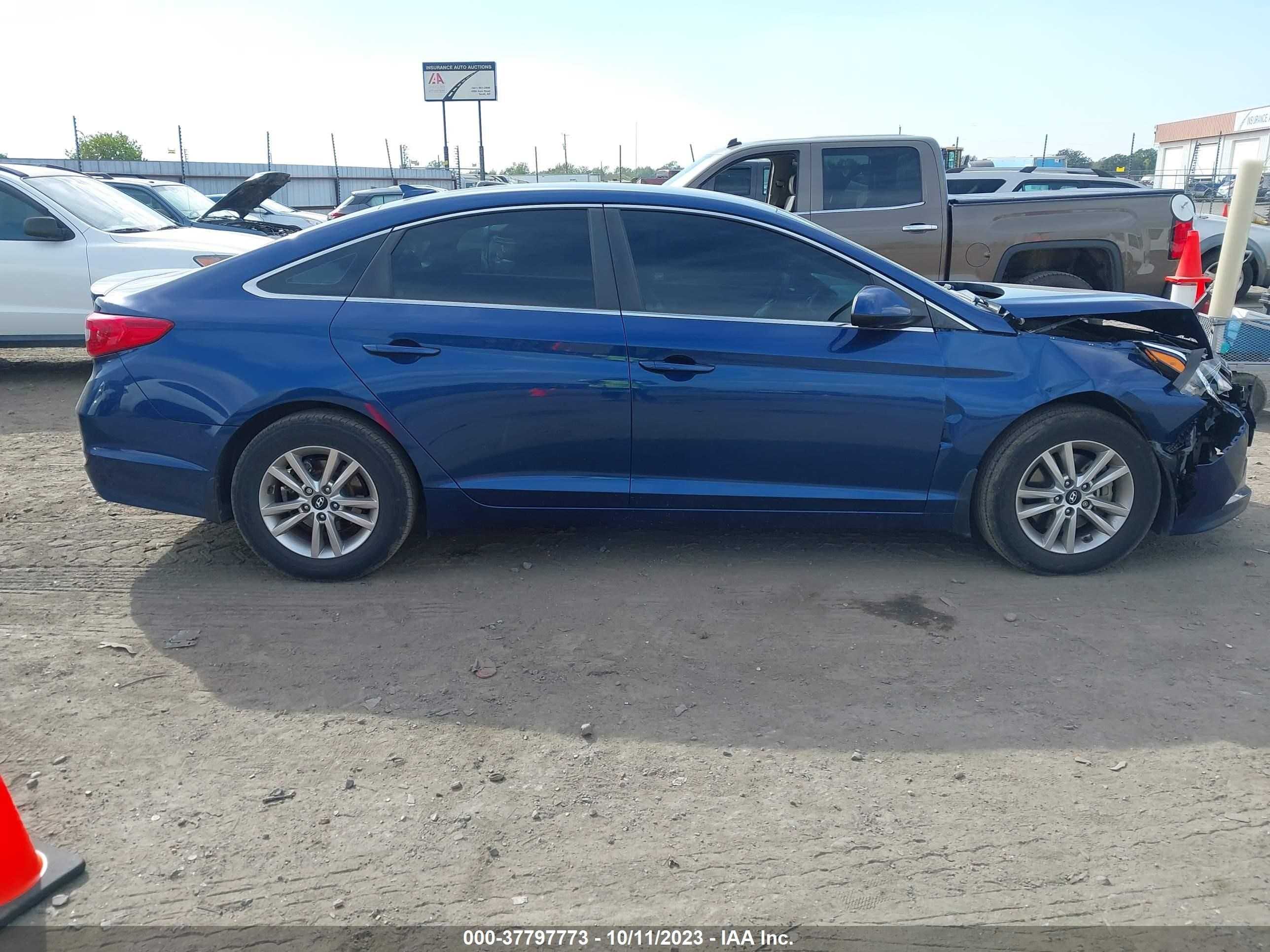 Photo 12 VIN: 5NPE24AF8FH233730 - HYUNDAI SONATA 